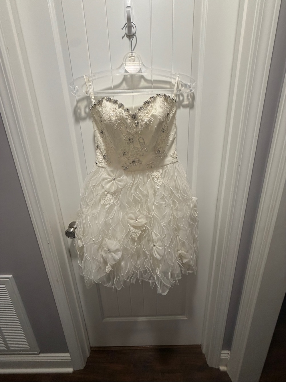Strapless Ivory Floral Appliqué Wedding Dress